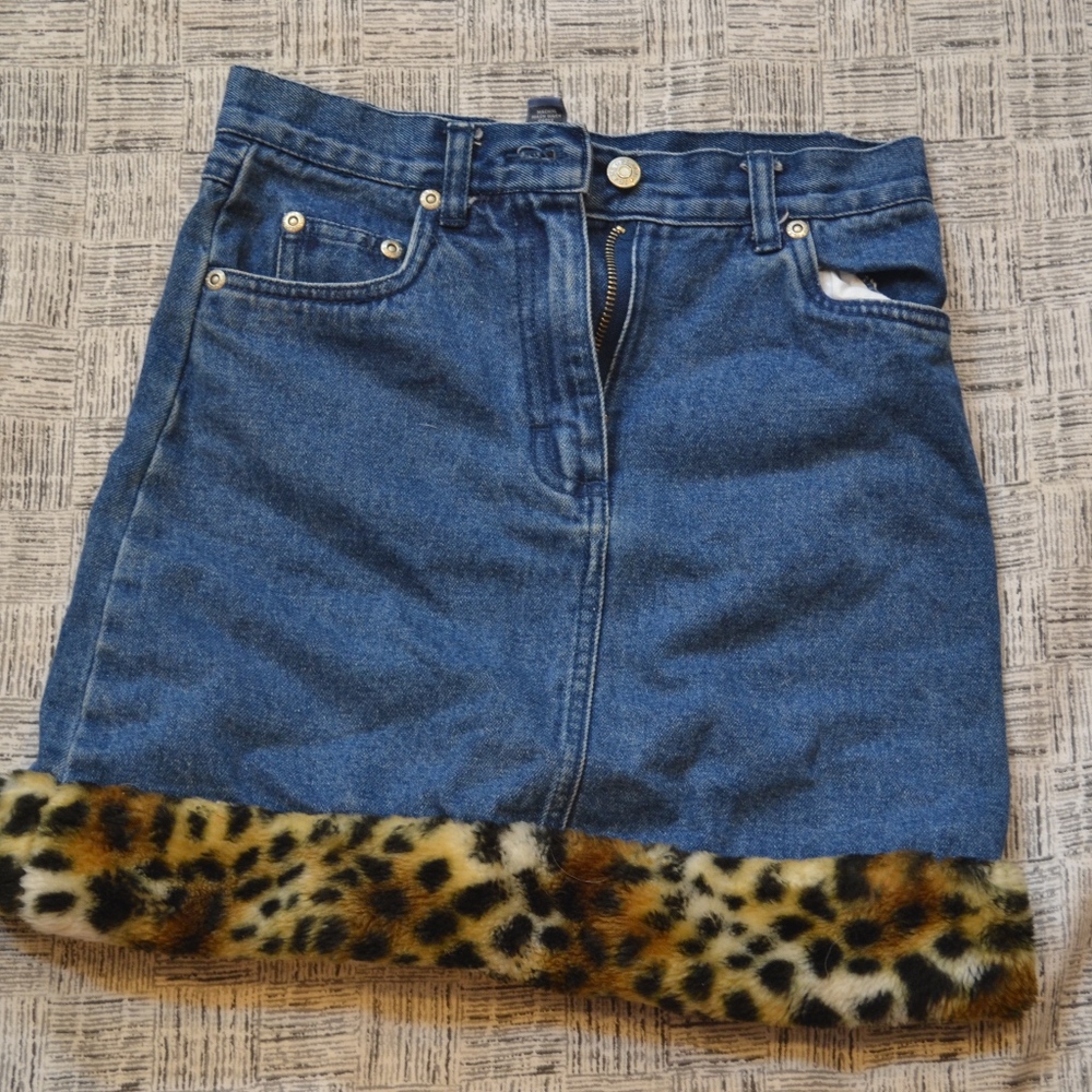 EUC The Children's Place Leopard Faux Fur Skirt